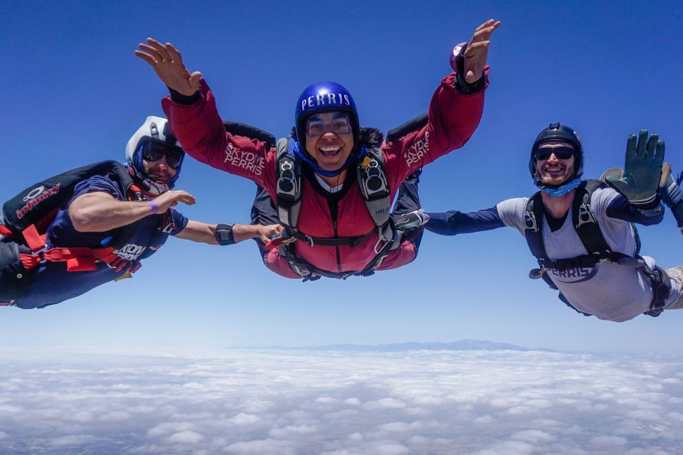 learn to skydive solo skydive perris psp program aff first jump