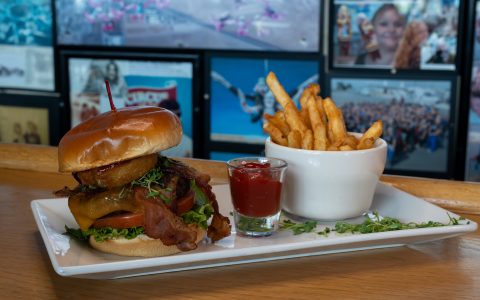 BBQ bacon burger at Skydive Perris cafe