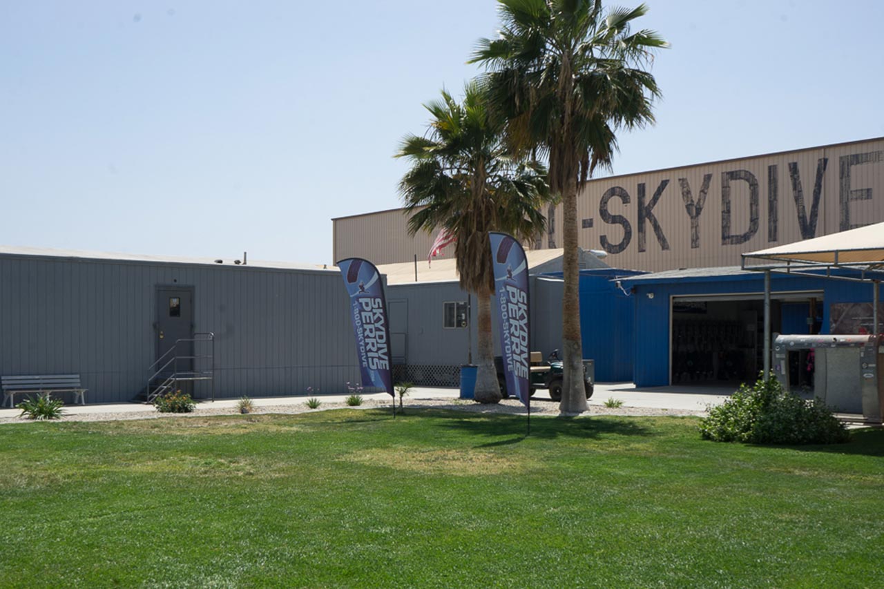 Skydive Perris bunkhouse