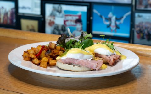 eggs Benedict breakfast at Skydive Perris cafe