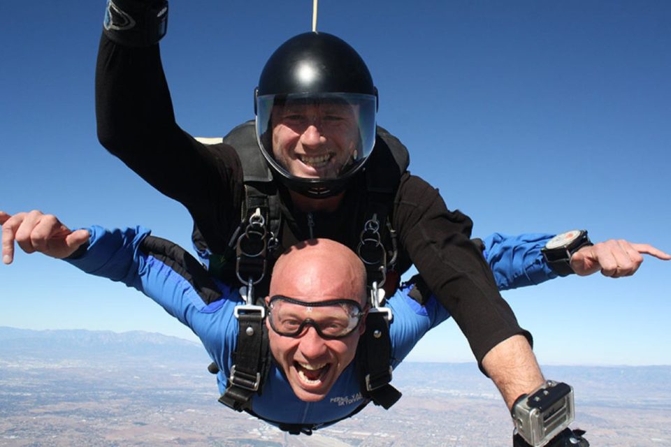 why is skydiving so expensive