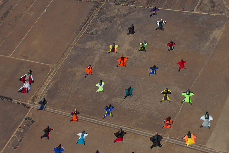 Dan Dupuis captures the world record wingsuit 61-Way . 